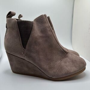 DUNES Women's Wedge Bootie 8 TAUPE